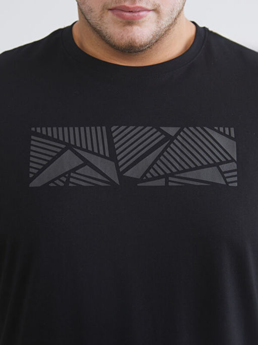 B?y?k Beden Bisiklet Yaka Bask?l? Erkek Ti??rt