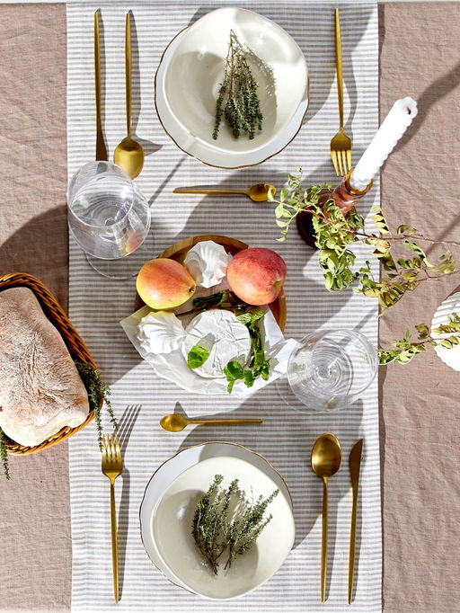 Дорожка на стол «Этель» Straightforward, 40×146 см, лён 100%, плотность 180 г/м², белая/серая