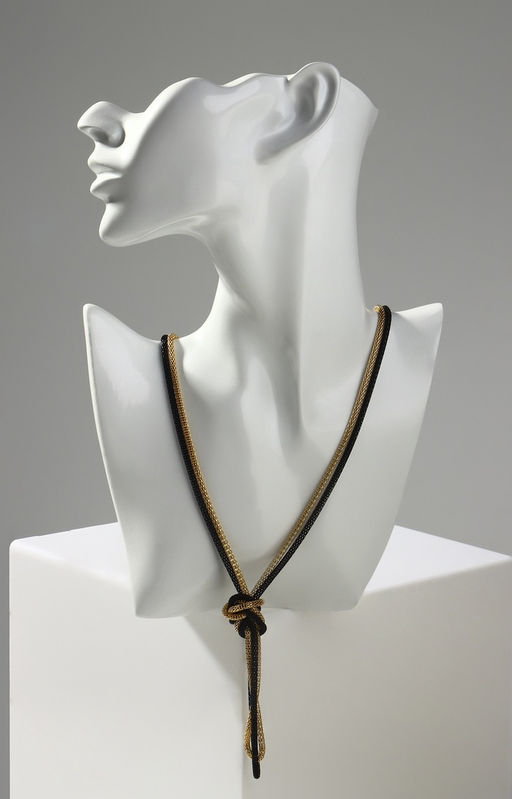 Бусы 2 нити Трансформер (несколько способов носки), цвет чёрно-золотой, 118 см