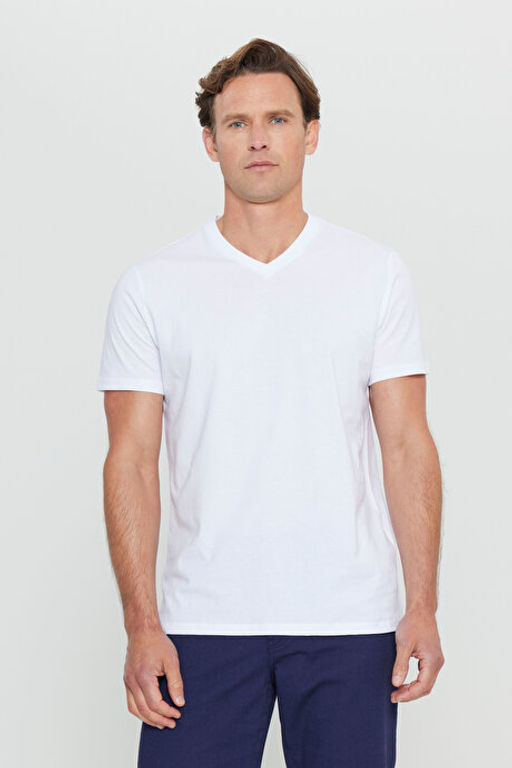 Slim Fit Dar Kesim V Yaka Pamuklu K_sa Kollu Beyaz Ti__rt ET4800000001BYZ