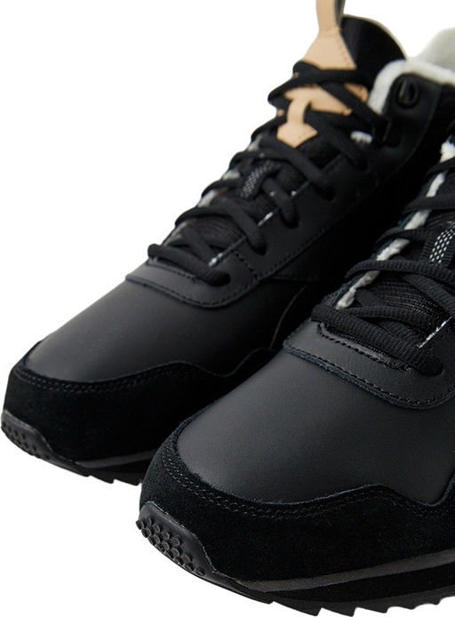 Кроссовки взрослые