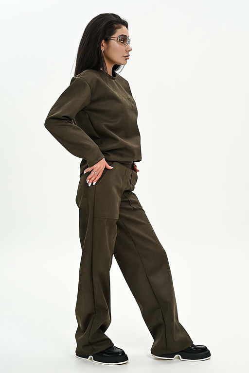 Брюки из мягкой эко замши