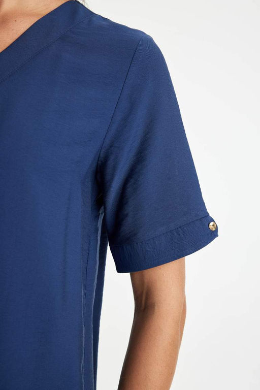 Платье миди стандартного кроя с V-образным вырезом и короткими рукавами - Defacto фото 4