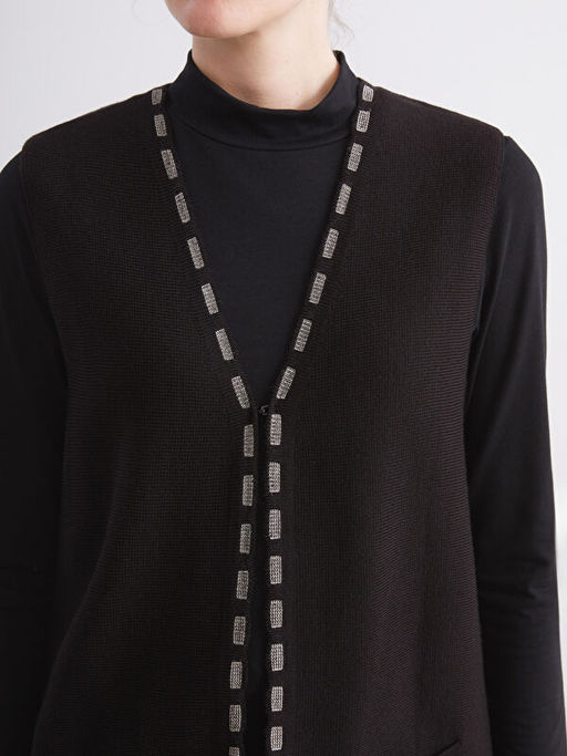 V Yaka Desenli Kad?n Triko Yelek