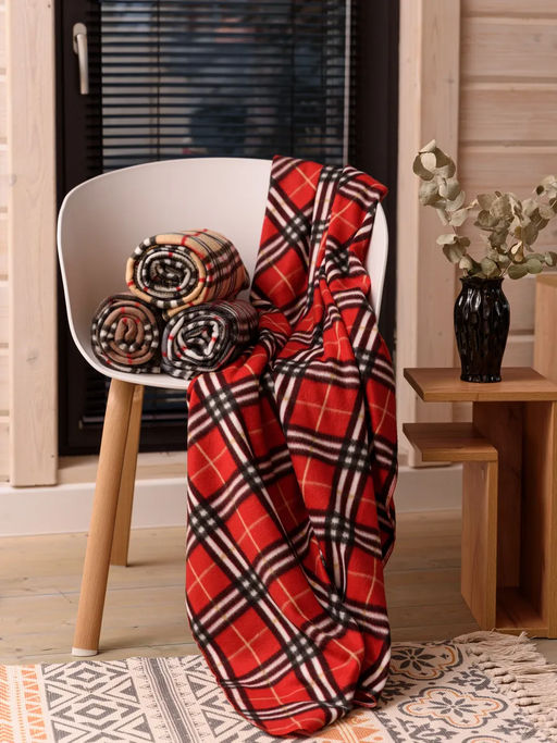 Флисовый плед 130x160 см с принтом PF130, двусторонний: Для дома, дивана, пикника, машины, путешествий - Bio-Line