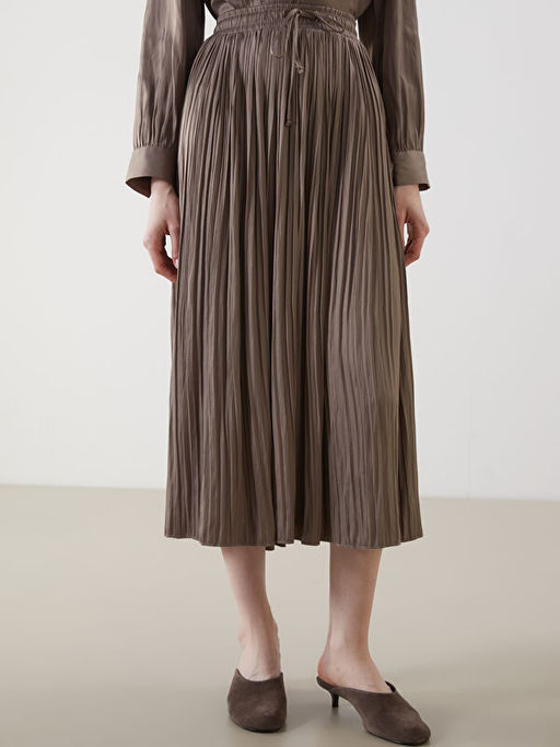 Beli Lastikli Saten Kad?n Pileli Etek