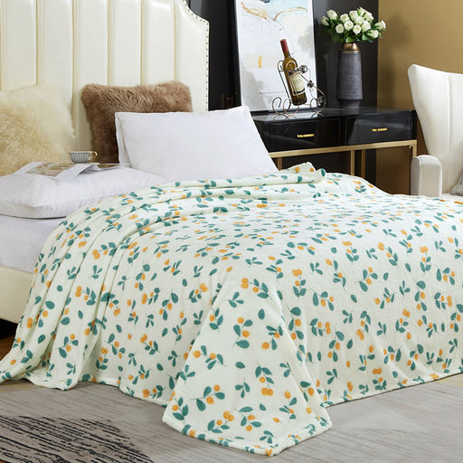 Плед/покрывало 150х200см "Облепиха", велсофт "California" набивной, полиэстер 100%, плотность 160г/м2, упаковка: 16х33см пояс бумажный, "Домашняя мода" (Россия)