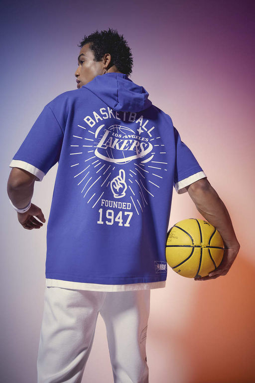 DeFactoFit Футболка оверсайз с капюшоном и короткими рукавами НБА Лос-Анджелес Лейкерс  фото 3