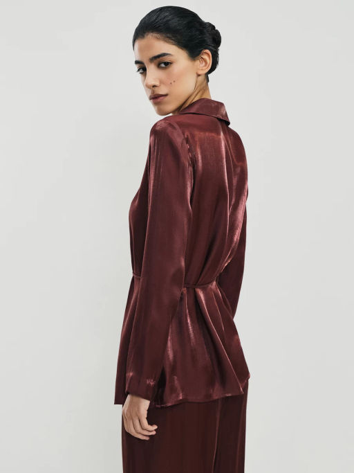 Блузка из вискозы с тонким поясом / Zarina