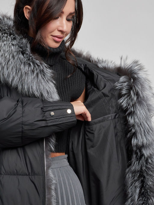 Пальто утепленное с чернобуркой зимнее женское черного цвета 133156Ch - Visdeer фото 15