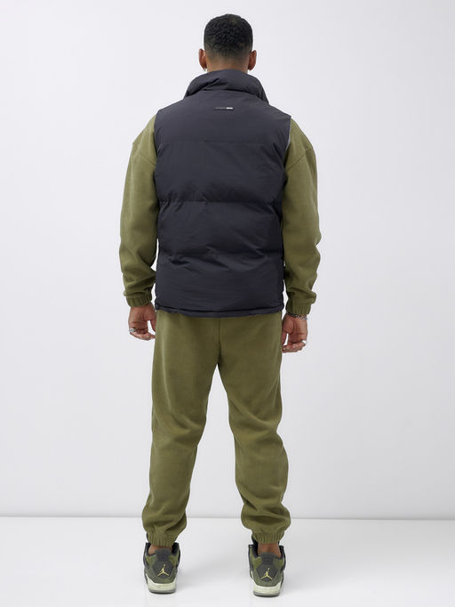 Жилет мужской утепленный спортивный черного цвета 15326Ch - Mtforce фото 5