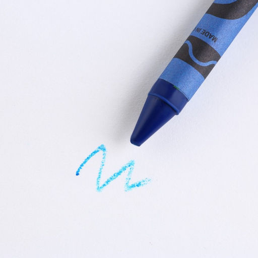 Подарочный набор «Волшебство внутри», блокнот-раскраска, трафарет и восковые мелки