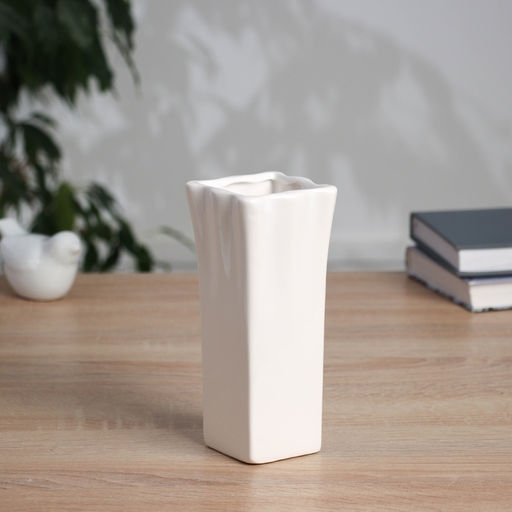 Ваза «Тьяго», элегия, 16.5×7 см, керамика, белая