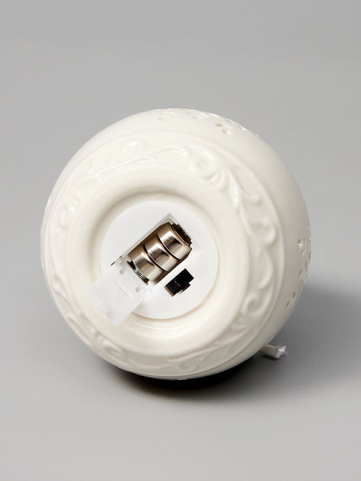 Ёлочный шар с подсветкой Снежинка, 108.88.8 см, 1 LED, от батареек LR443, керамика, свечение тёплое белое - Luazon lighting фото 4