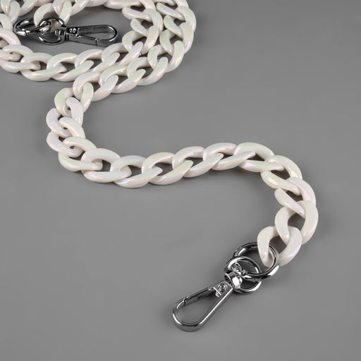 Цепочка для сумки, пластиковая, с карабинами, перламутровая, 23 17 мм, 68 см, цвет белый/серебряный - Арт узор фото 2