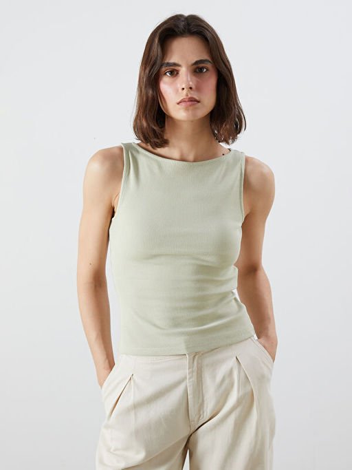 Kay?k Yaka Kad?n Atlet