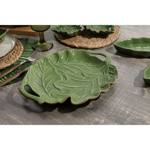 Блюдо сервировочное с ручками Доляна «Лист», 29×3.3 см, зелёное