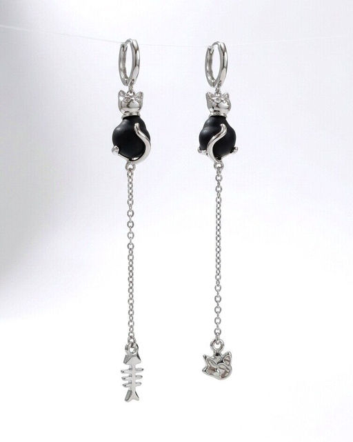 Стильные серьги