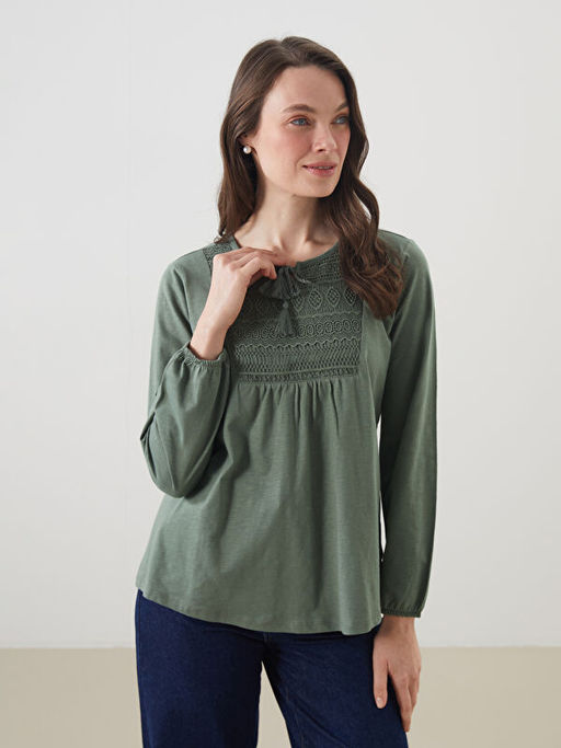 Ba?lamal? Yaka Nak??l? Kad?n Bluz