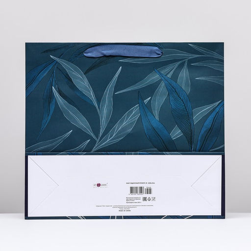 Пакет подарочный Иллюзия 36 х 32 х 12 см - Simaland фото 2