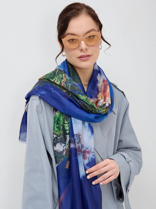 Большой, красивый двусторонний палантин с рисунком в стиле арт-декои необычной текстурой ткани. Края изделия украшены бахрамой. Только ручная стирка. - Tantino фото 4