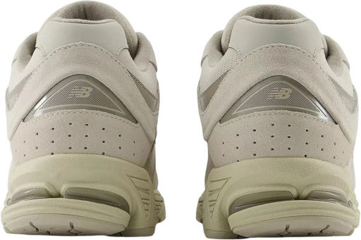 Кроссовки взрослые