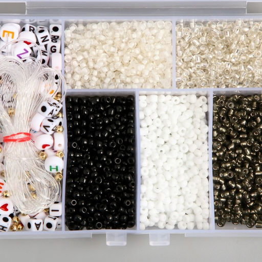 Бисер стекло 8/0 в шкатулке «Чёрно-белый», бусины + нить 0.8 мм, 5 м, 12×8.4×2.2 см