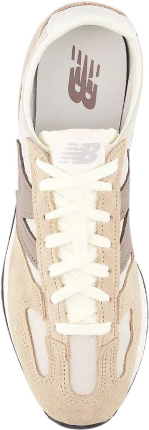 Кроссовки взрослые