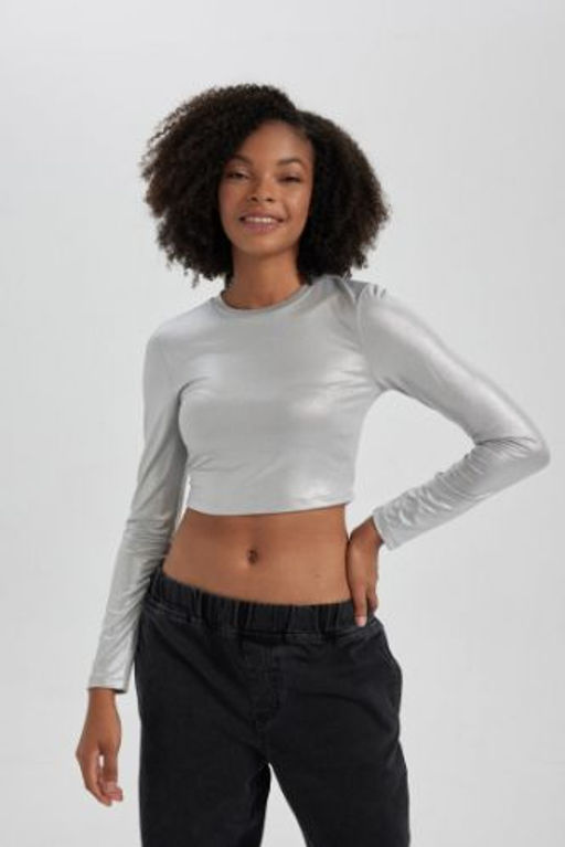 Fitted Crop Uzun Kollu Parlak Tisort
