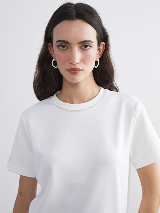 Bisiklet Yaka Ta?l? Kad?n Ti??rt