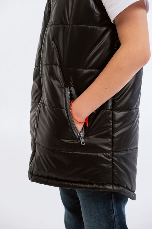 Жилет для мальчика "Хэппи" черный