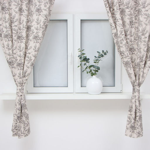 Шторы для кухни с подхватами Этель Black flowers, 149×180 см, комплект - 2 шт.