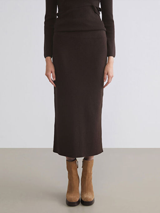 Beli Lastikli Y?rtma?l? Triko Etek