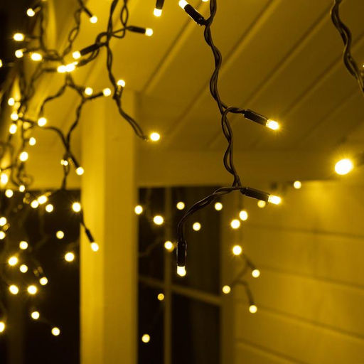 Гирлянда «Бахрома» 3×0.6 м, IP65, УМС, тёмная нить каучук, 108 LED, свечение тёплое белое, 220 В