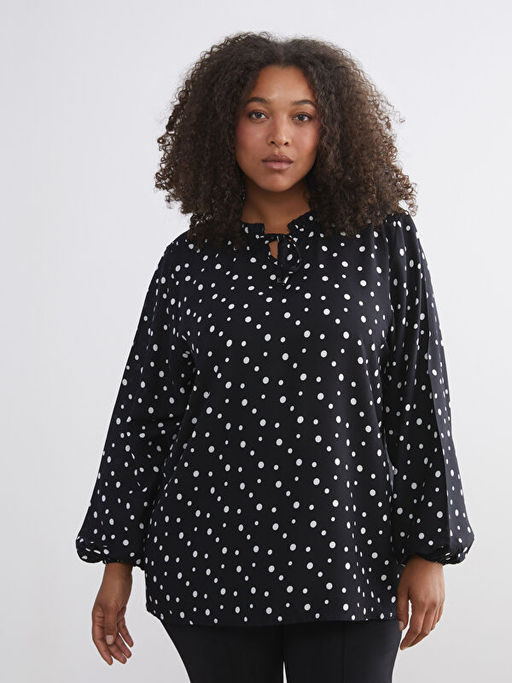 Ba?lamal? Yaka Puantiyeli Bluz
