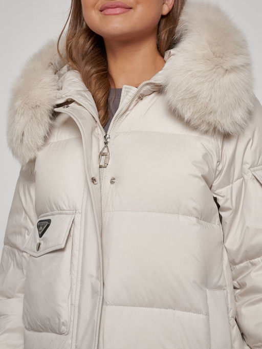 Куртка зимняя женская модная с мехом бежевого цвета 13301B - Visdeer фото 16