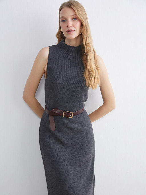 Dik Yaka Y?rtma?l? Triko Elbise