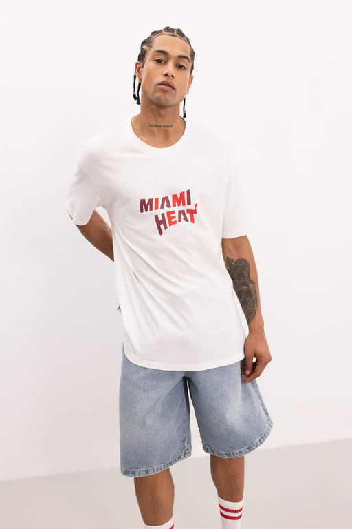 DeFactoFit Футболка свободного кроя с круглым вырезом и короткими рукавами NBA Miami Heat  фото 3