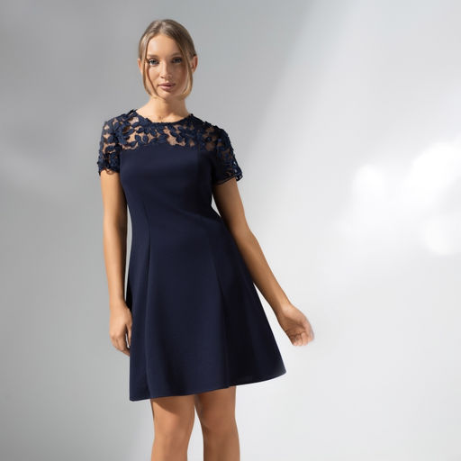 Платье приталенное с кружевом Моментальное преображение - Charutti фото 12