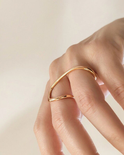 Стильное кольцо на два пальца
