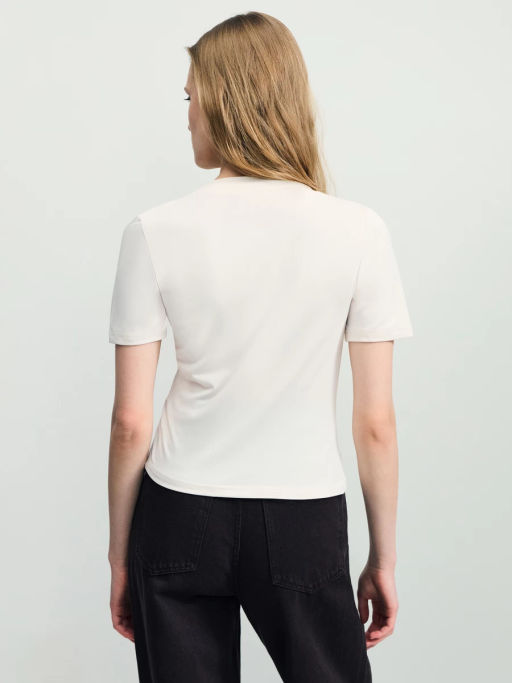 Приталенная футболка из модала / Zarina  фото 5