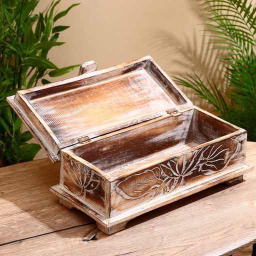 Шкатулка «Цветы», 40×20×18 см, дерево албезия, светло-коричневая