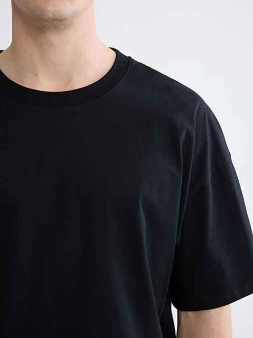 Oversize Fit Bisiklet Yaka K?sa Kollu Erkek Ti??rt