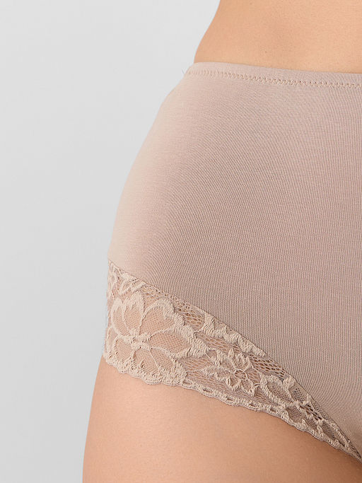 Цена за 2 штуки! Трусы женские макси бежевые с кружевными деталями - Mark formelle фото 5
