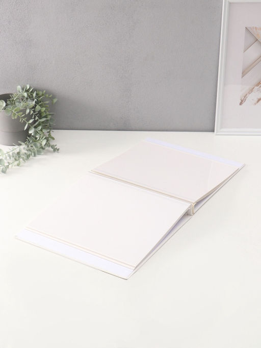 Фотоальбом магнитный на 20 листов Бегемотик с сердечком, кожзам, в коробке, 2.6?32?33.5 см