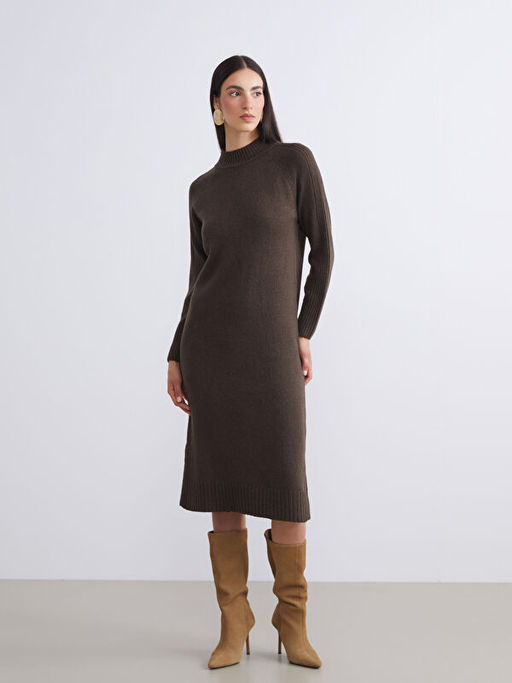 Yar?m Bal?k?? Yaka Y?rtma?l? Triko Elbise