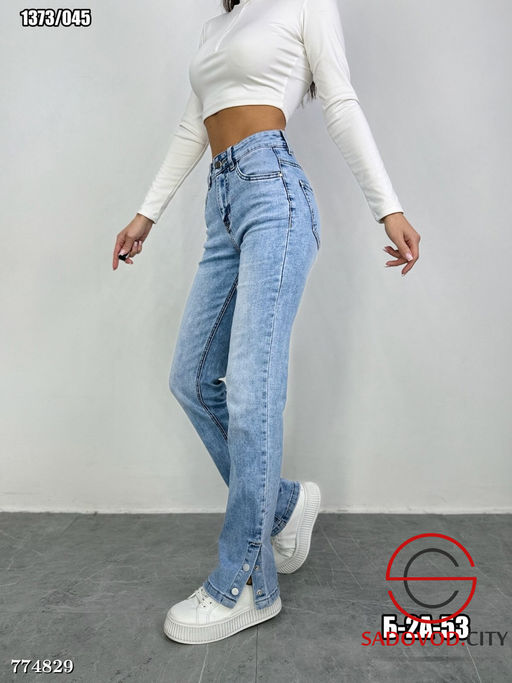 Женские джинсы светлые