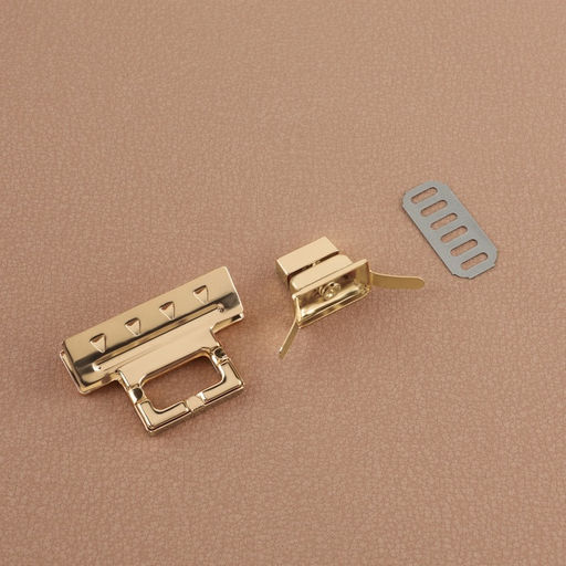 Цена за 4 шт. Застёжка для сумки, 3.9×2.6 см, цвет золотой