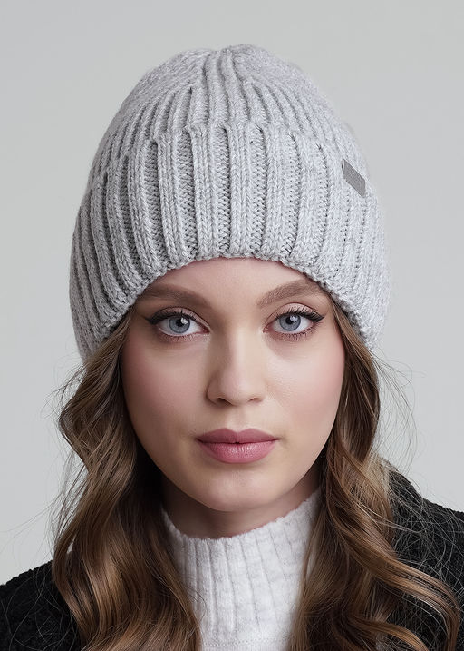 Шапка женская