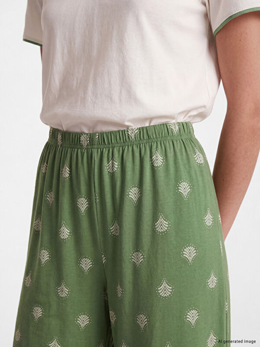 V Yaka Kad?n Kaprili Pijama Tak?m?
